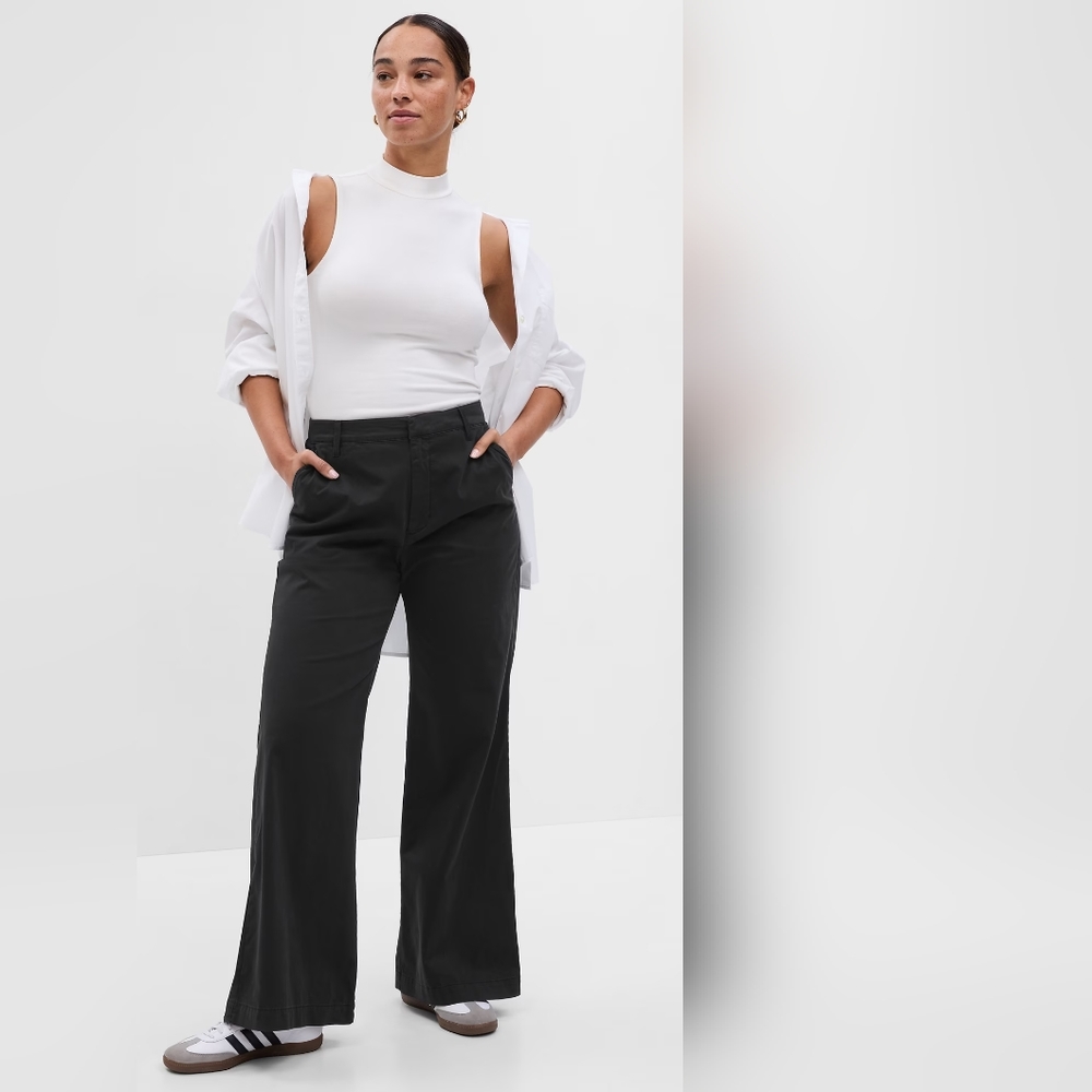 Gap Flare Khakis (TALL)
